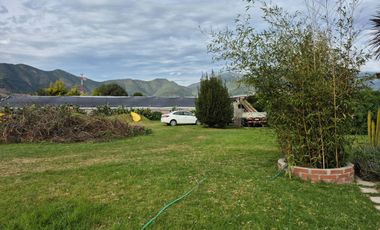 Exclusiva Parcela con 3 Casas, Piscina y Amplias Áreas Verdes en La Cruz – 5.060 m² de Terreno