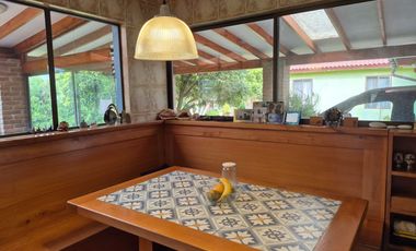 Exclusiva Parcela con 3 Casas, Piscina y Amplias Áreas Verdes en La Cruz – 5.060 m² de Terreno