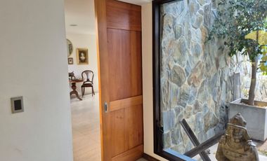 Exclusiva Parcela con 3 Casas, Piscina y Amplias Áreas Verdes en La Cruz – 5.060 m² de Terreno