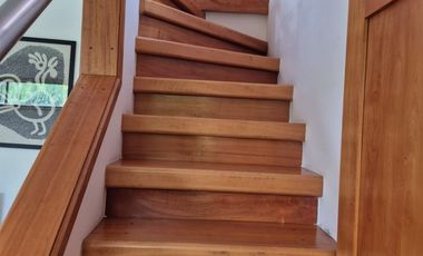 Exclusiva Parcela con 3 Casas, Piscina y Amplias Áreas Verdes en La Cruz – 5.060 m² de Terreno