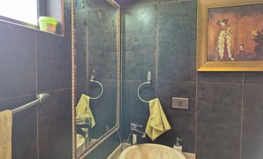 Exclusiva Parcela con 3 Casas, Piscina y Amplias Áreas Verdes en La Cruz – 5.060 m² de Terreno