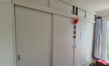 Exclusiva Parcela con 3 Casas, Piscina y Amplias Áreas Verdes en La Cruz – 5.060 m² de Terreno