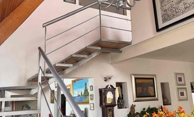 Casa en Venta en Pedregal en Calle Cerrada con Vigilancia