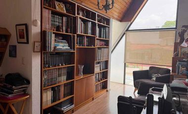 Casa en Venta en Pedregal en Calle Cerrada con Vigilancia