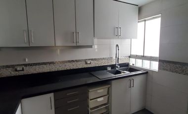 VENDO EXCLUSIVO DUPLEX SURCO  238 M2  +  02 COCHERAS