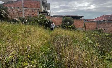 terreno en venta cerca de la Emov a la entrada de misicata parroquia yanuncay baños son 3 lotes