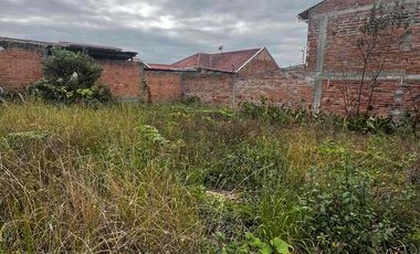 terreno en venta cerca de la Emov a la entrada de misicata parroquia yanuncay baños son 3 lotes