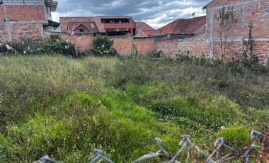 terreno en venta cerca de la Emov a la entrada de misicata parroquia yanuncay baños son 3 lotes