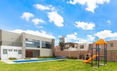 IDEAL PARA HOME OFFICE SE RENTA EN CUAUTLANCINGO PUEBLA DEPARTAMENTO EN FRACCIONAMIENTO CON BUSINESS CENTER CON INTERNET, ALBERCA, ELEVADOR, GYM 2 o 3 RECÁMARAS, COCHERA 2 AUTOS