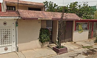 VENTA DE CASA EN FUNTES DEL VALLE, MEXICO