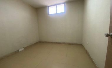 Renta Departamento 3 Habitaciones, centro Machala