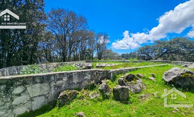 TERRENO ÚNICO EN LA CIMA DEL FRACC. SAN CAYETANO CON VISTA TOTAL A LOS 4 PUNTOS CARDINALES