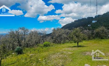 TERRENO ÚNICO EN LA CIMA DEL FRACC. SAN CAYETANO CON VISTA TOTAL A LOS 4 PUNTOS CARDINALES