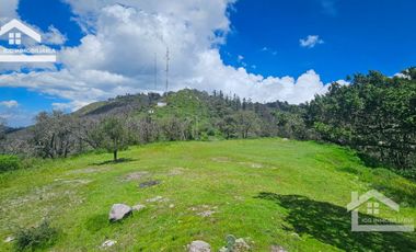 TERRENO ÚNICO EN LA CIMA DEL FRACC. SAN CAYETANO CON VISTA TOTAL A LOS 4 PUNTOS CARDINALES