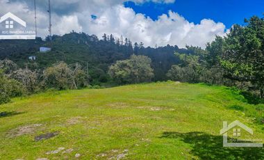 TERRENO ÚNICO EN LA CIMA DEL FRACC. SAN CAYETANO CON VISTA TOTAL A LOS 4 PUNTOS CARDINALES