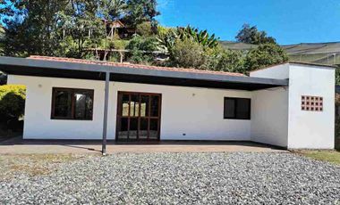 ARRIENDO Finca Carmen de viboral vereda samaria.