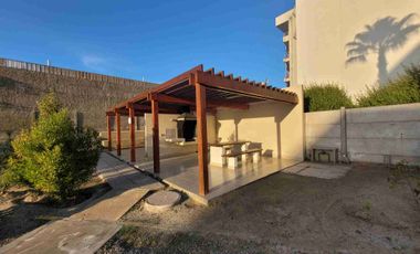 Amplio departamento en condominio