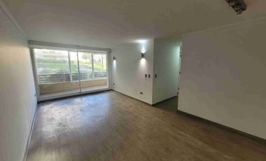 Amplio departamento en condominio