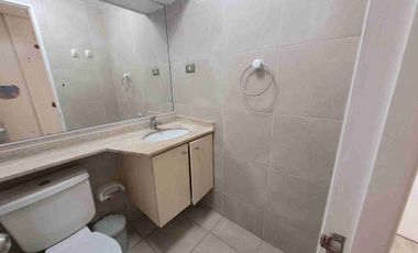 Amplio departamento en condominio