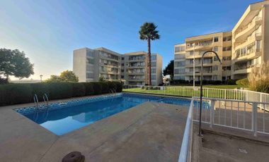 Amplio departamento en condominio