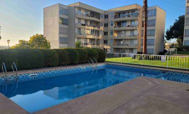 Amplio departamento en condominio