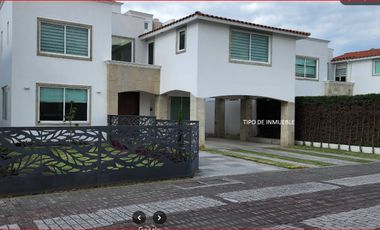 CASA EN REMATE BANCARIO EN METEPEC BELLA VISTA