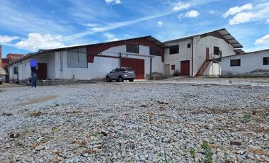 VENTA O ARRIENDO GALPON EN SAN ISIDRO DEL INCA