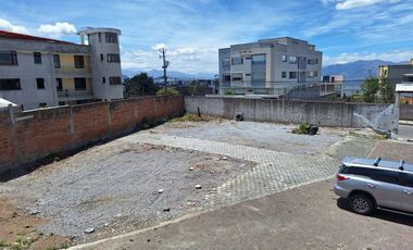 VENTA O ARRIENDO GALPON EN SAN ISIDRO DEL INCA