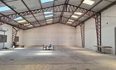 VENTA O ARRIENDO GALPON EN SAN ISIDRO DEL INCA