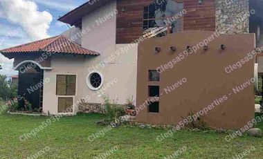 VENTA DE CASA CON TERRENO - TERRENO PARA CONSTRUCTORES EN CHALLUABAMBA