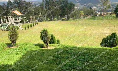 VENTA DE CASA CON TERRENO - TERRENO PARA CONSTRUCTORES EN CHALLUABAMBA