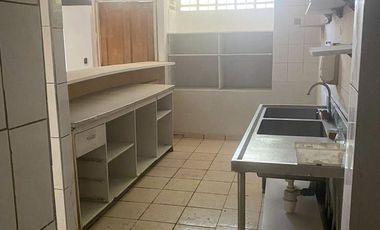Oportunidad Negocio- avda. Manquehue Sur/cristobal Colón (c/2estac.)
