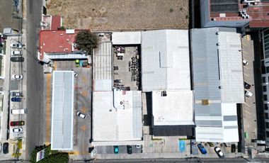 Local comercial en Venta de 680 m2 sobre Bernardo Quintana, Querétaro