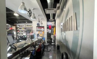 Local comercial en Venta de 680 m2 sobre Bernardo Quintana, Querétaro