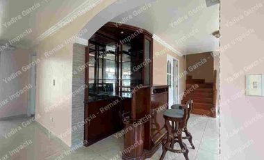 CASA EN VENTA JARDINES DE CARCELÉN