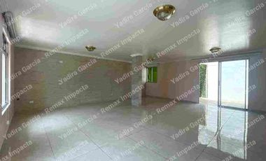 CASA EN VENTA JARDINES DE CARCELÉN