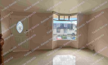 CASA EN VENTA JARDINES DE CARCELÉN