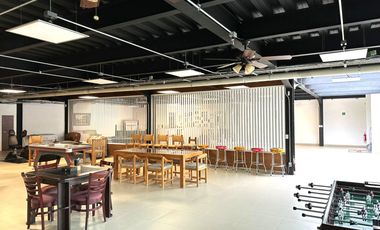 Venta de Espacio Corporativo cerca de Av. Constituyentes, Qro.