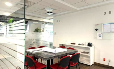 Venta de Espacio Corporativo cerca de Av. Constituyentes, Qro.