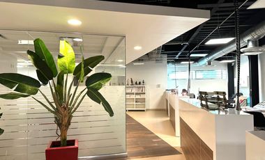 Venta de Espacio Corporativo cerca de Av. Constituyentes, Qro.