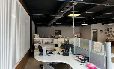 Venta de Espacio Corporativo cerca de Av. Constituyentes, Qro.