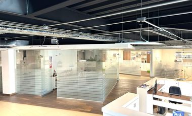 Venta de Espacio Corporativo cerca de Av. Constituyentes, Qro.