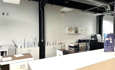 Venta de Espacio Corporativo cerca de Av. Constituyentes, Qro.