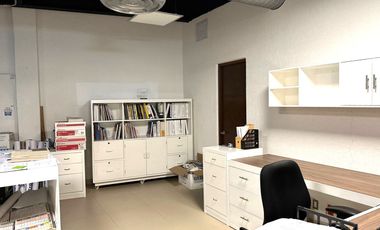 Venta de Espacio Corporativo cerca de Av. Constituyentes, Qro.