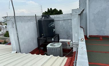 Venta de Espacio Corporativo cerca de Av. Constituyentes, Qro.