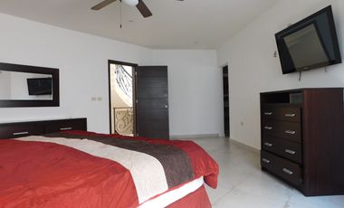 Casa en renta amueblada en isla dorada zona hotelera; Cancún Q. Roo