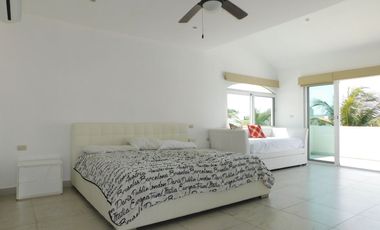 Casa en renta amueblada en isla dorada zona hotelera; Cancún Q. Roo