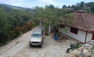 VENDO PARCELA  LEBRIJA FRENTE AL MIRADOR DEL AEROPUERTO FRENTE AL RESTAURANTE LA CUCHARA DE PALO