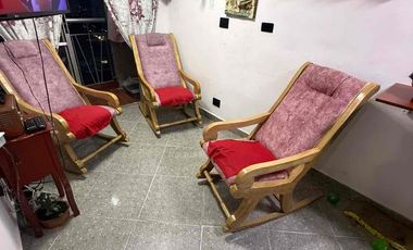 vendo apartamento en buenos aires parte baja de 2 alcobas con parqueaderos comunes