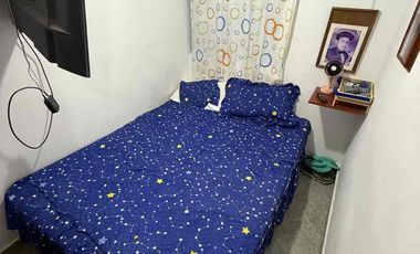 vendo apartamento en buenos aires parte baja de 2 alcobas con parqueaderos comunes